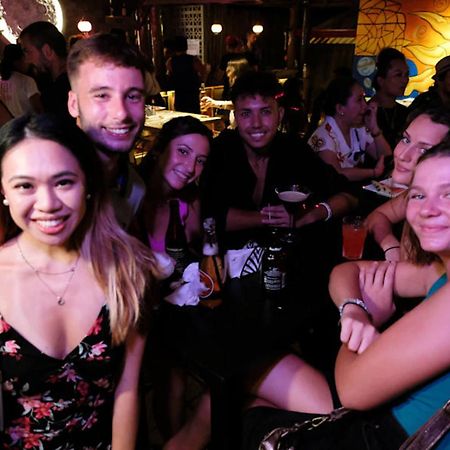 Mad Monkey Siquijor Hostel Εξωτερικό φωτογραφία