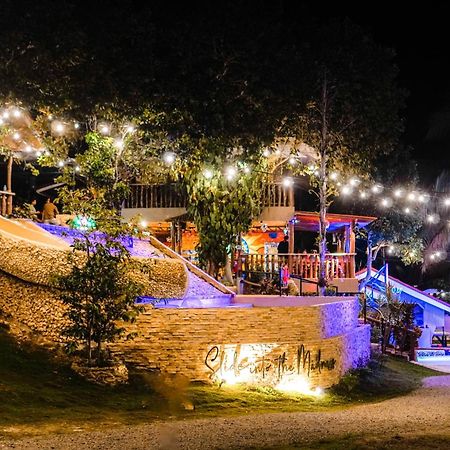 Mad Monkey Siquijor Hostel Εξωτερικό φωτογραφία