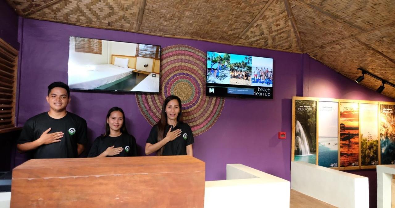 Mad Monkey Siquijor Hostel Εξωτερικό φωτογραφία